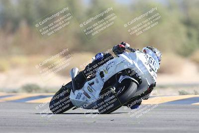 media/Nov-01-2025-CVMA (Sat) [[fc0f7531b8]]/Race 4-500-400-350 Supersport/